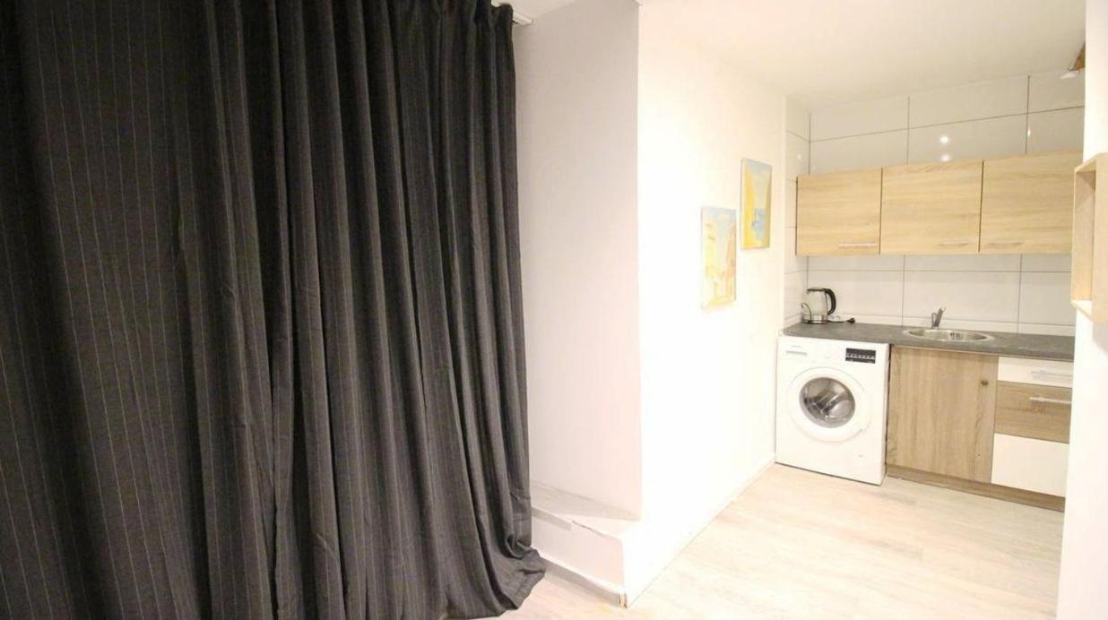 Comfortable Rooms In Akh Area ウィーン エクステリア 写真