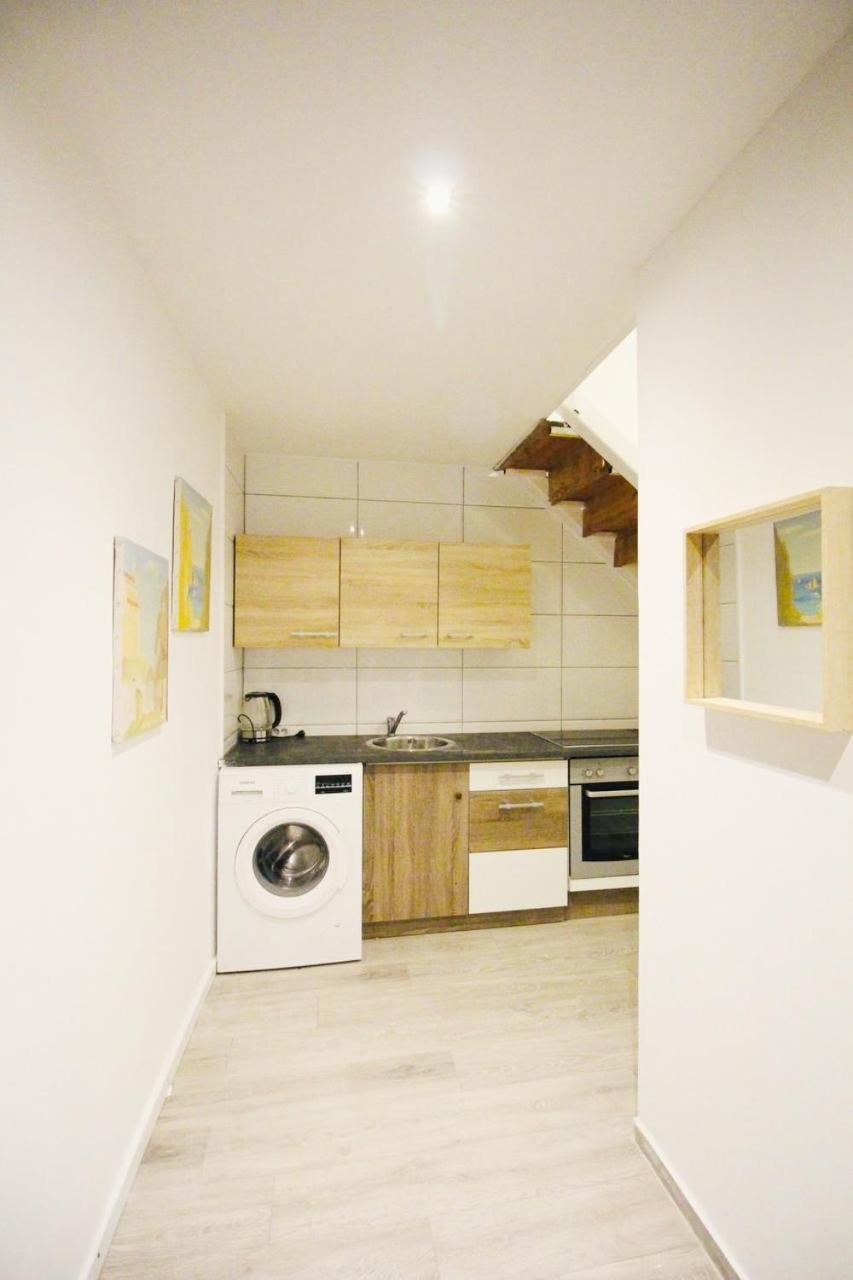 Comfortable Rooms In Akh Area ウィーン エクステリア 写真