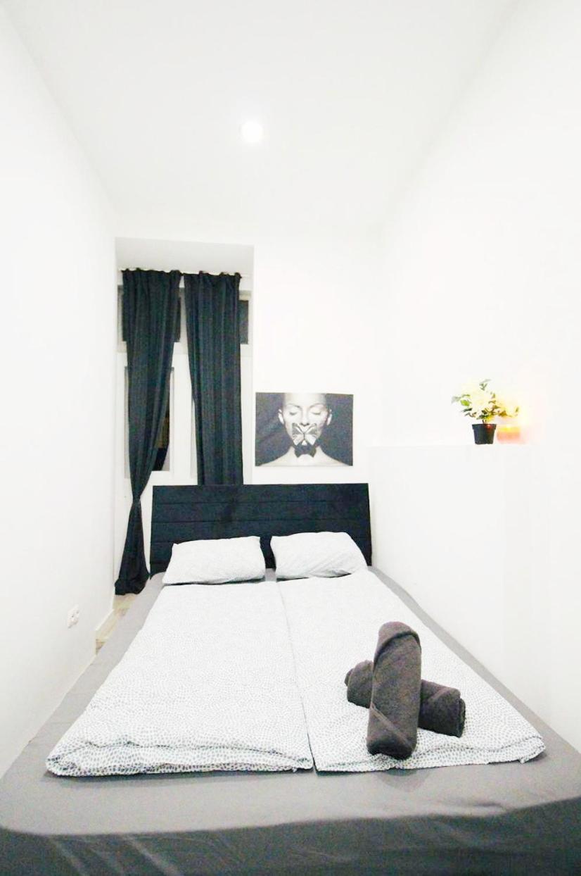 Comfortable Rooms In Akh Area ウィーン エクステリア 写真